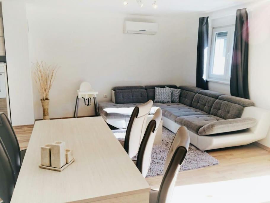 Apartmán Liam Pula Exteriér fotografie